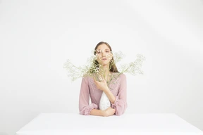 Tengo estas flores para esconderse en ella