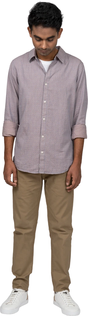 Man in casual clothes standing