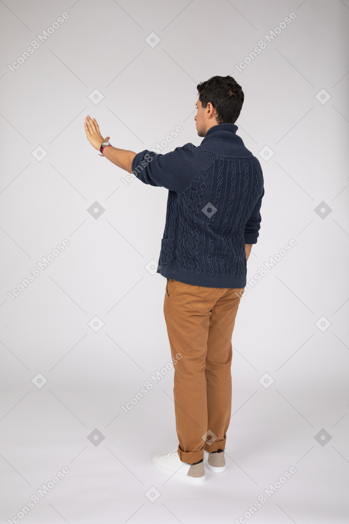 Man in casual clothes standing