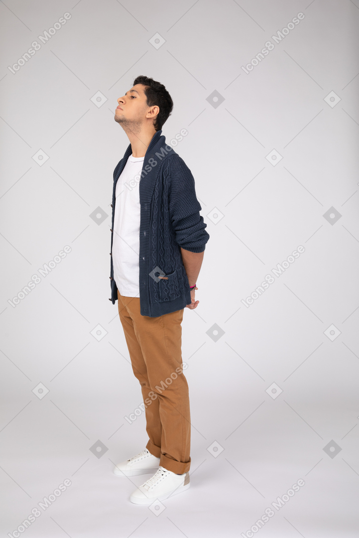 Man in casual clothes standing