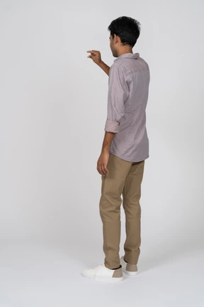 Man in casual clothes standing