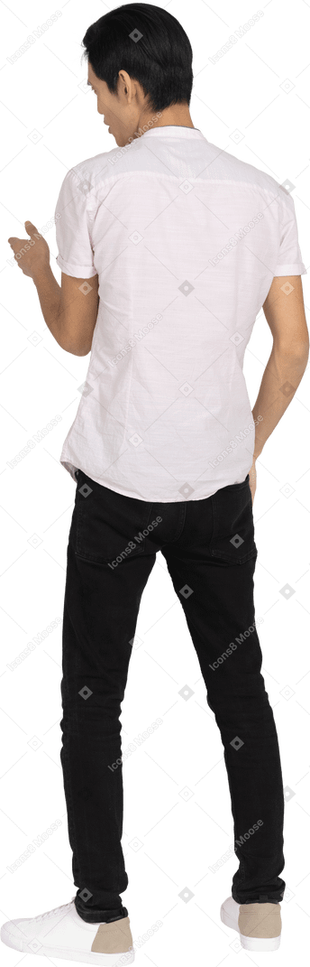 Man in casual clothes standing