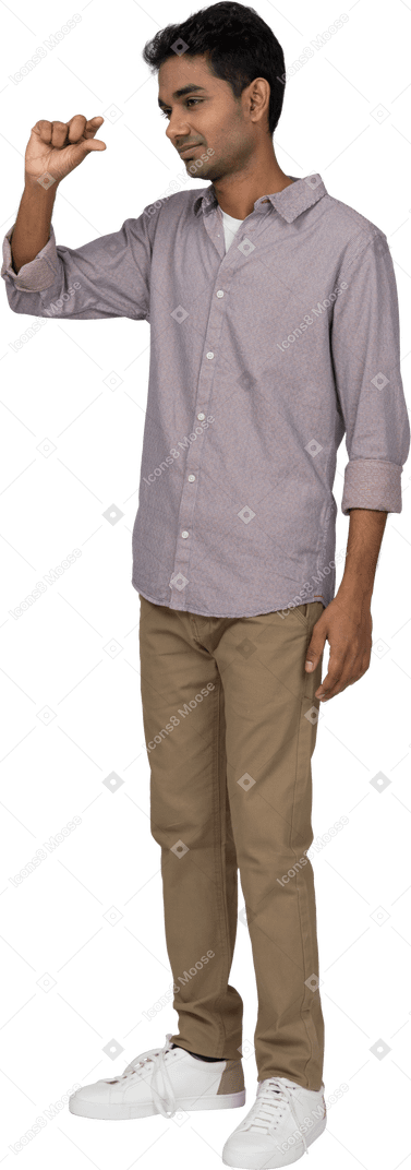 Man in casual clothes standing