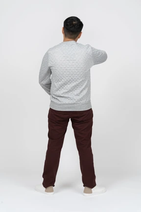 Man in casual clothes standing