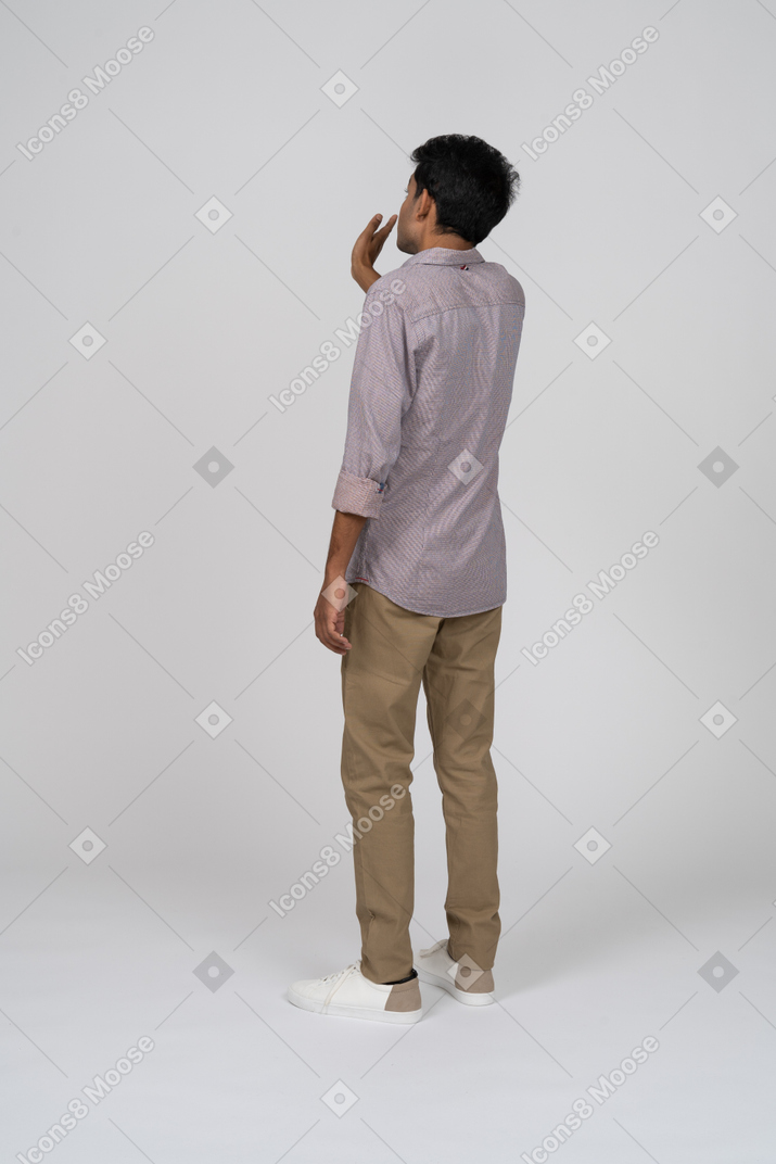 Man in casual clothes standing