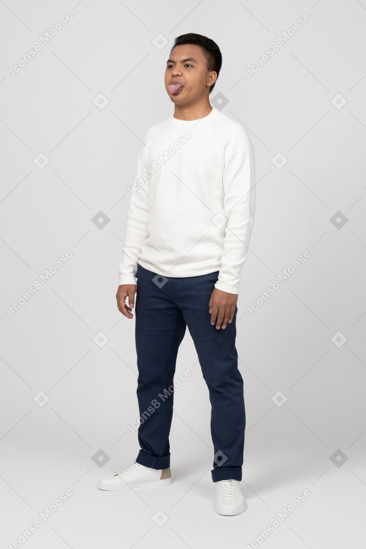 Man in casual clothes standing