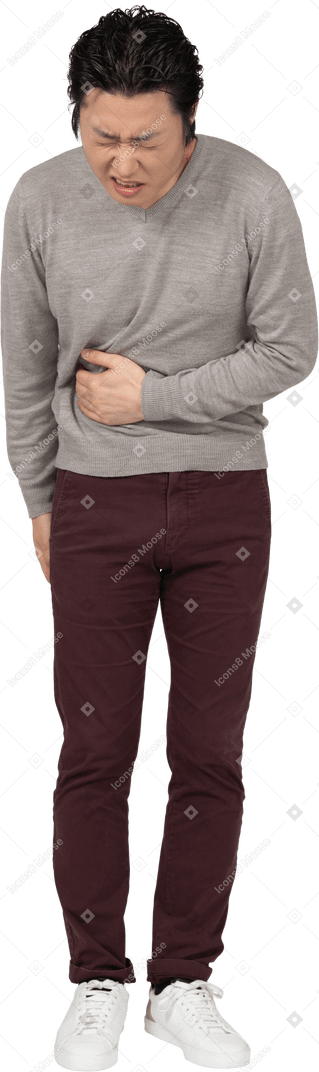 Man in casual clothes standing