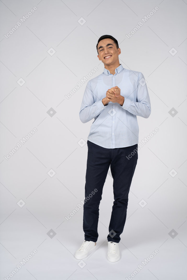 Man in casual clothes standing