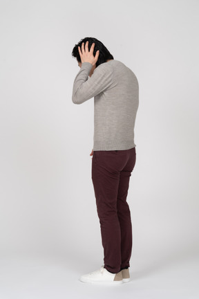 Man in casual clothes standing