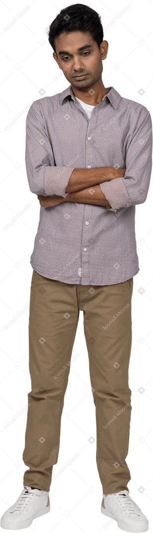 Man in casual clothes standing