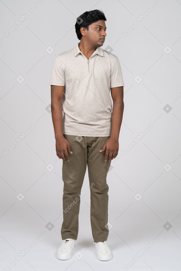 Man in casual clothes standing