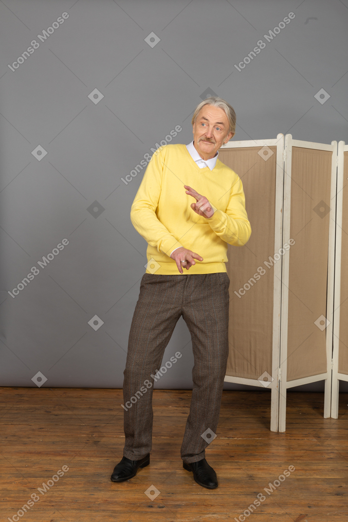 Front view of a cool old man gesticulating