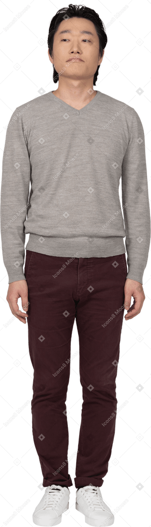 Man in casual clothes standing