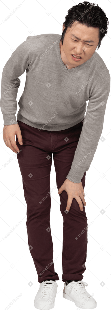 Man in casual clothes standing