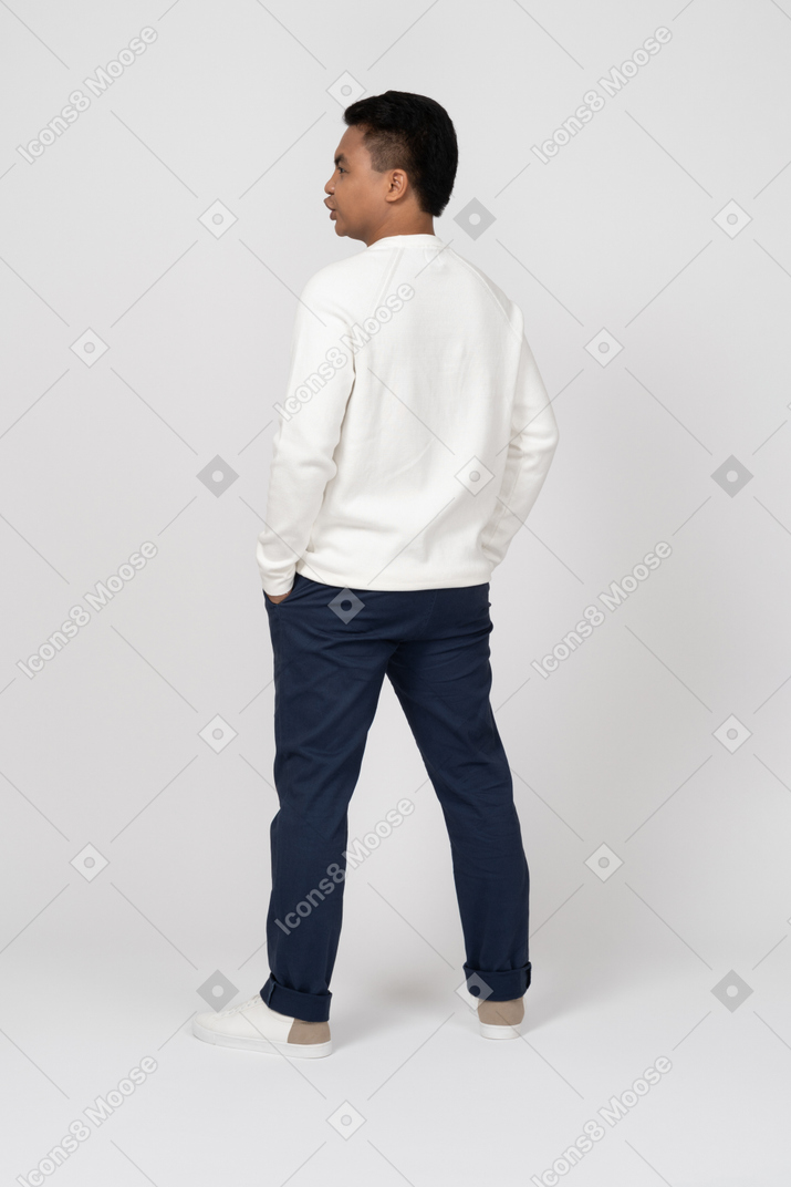 Man in casual clothes standing