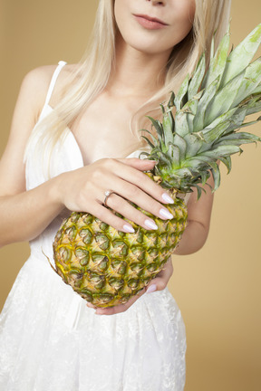 Ananas tratar para nuestra fiesta de bodas