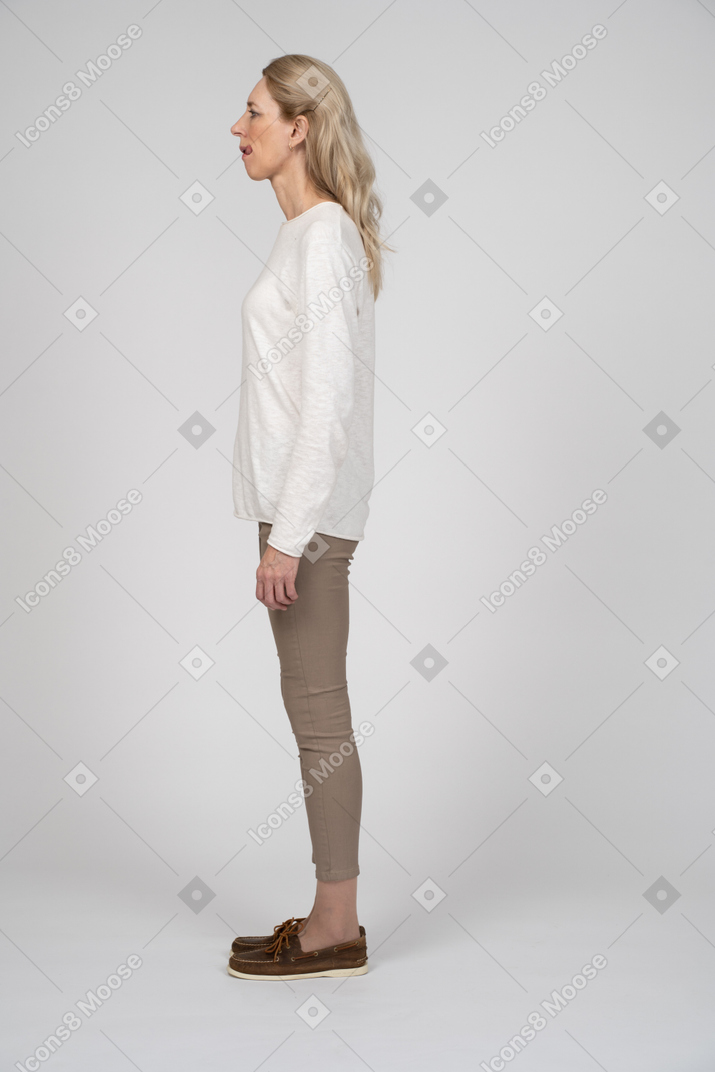 Woman in casual clohtes standing