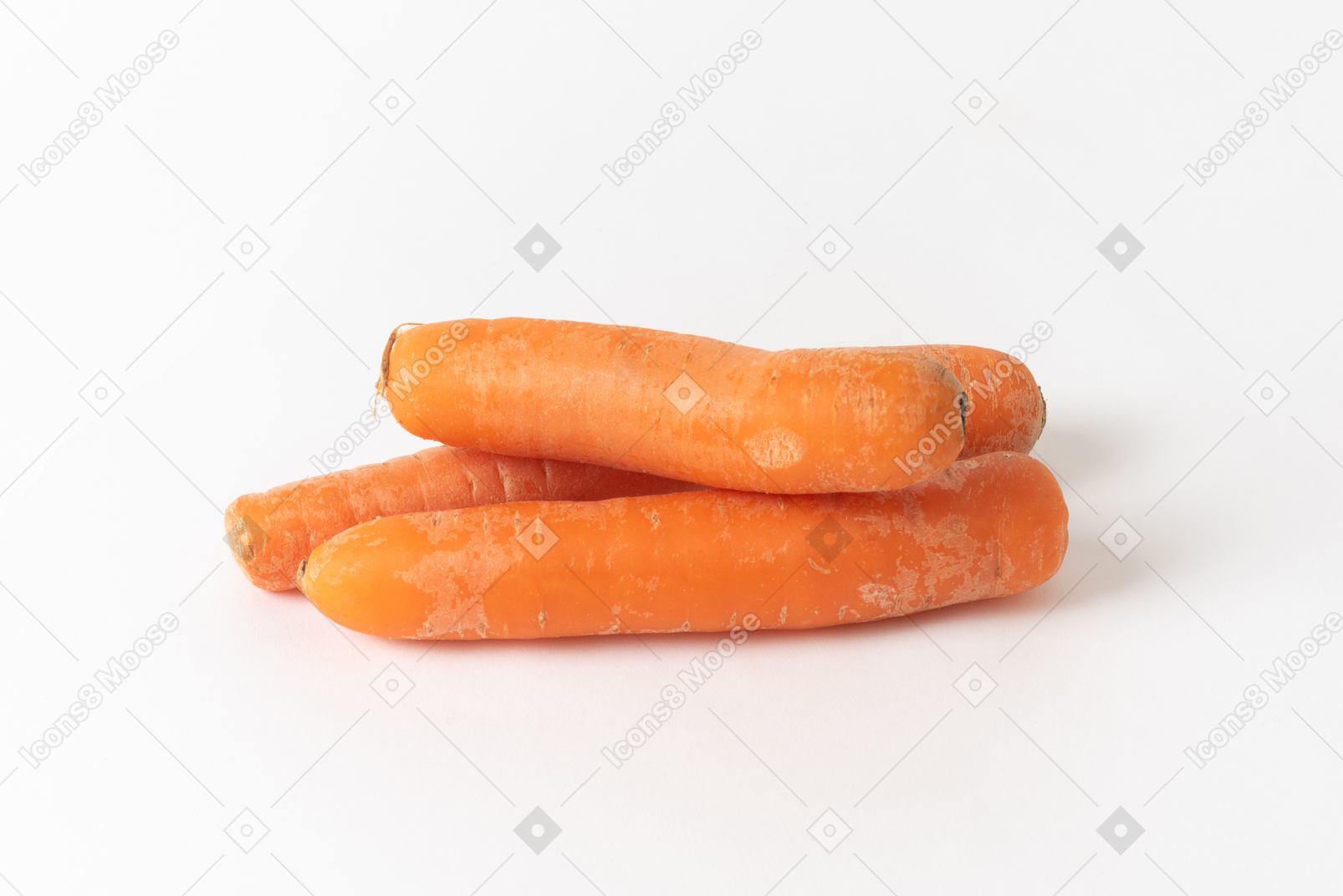 Zanahorias sobre un fondo blanco