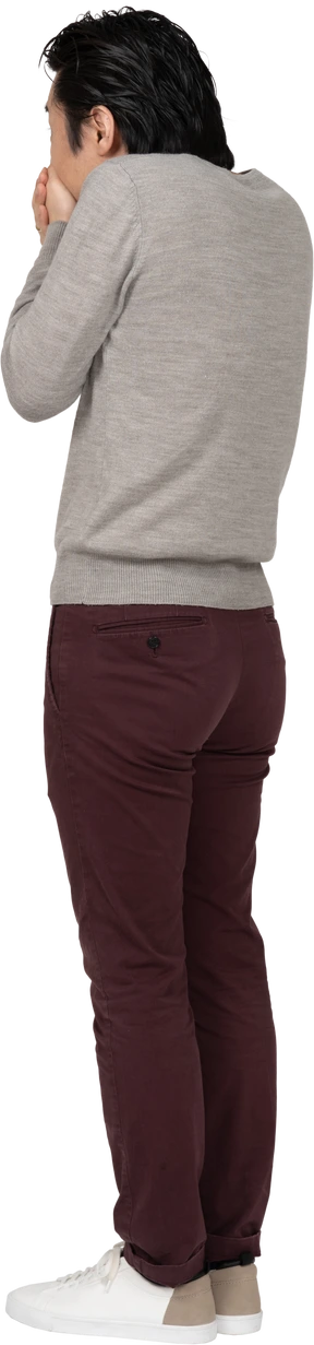 Man in casual clothes standing