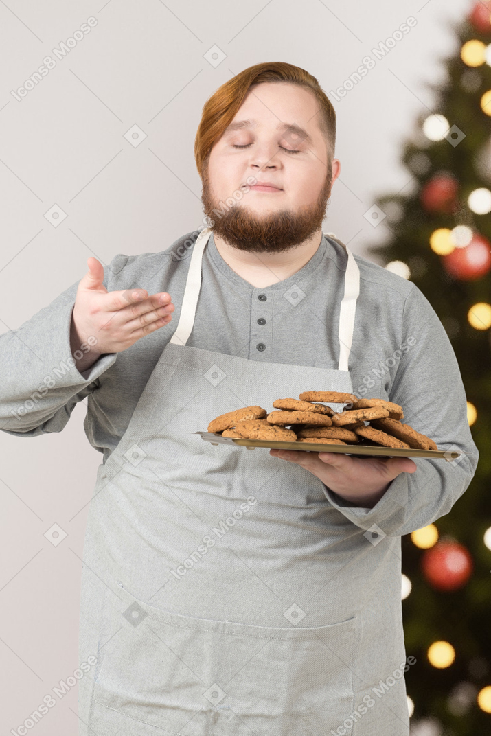 Big guy has cooked some cookies for christmas party