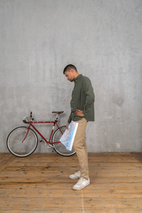 Man holding city map