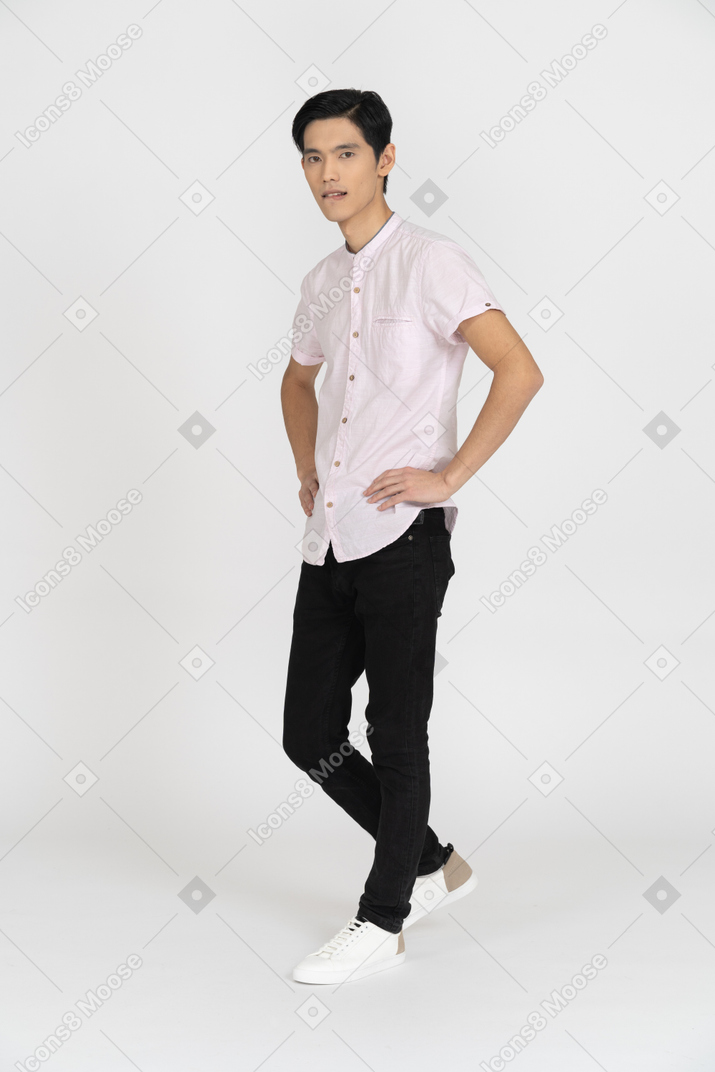 Man in casual clothes standing