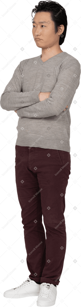 Man in casual clothes standing