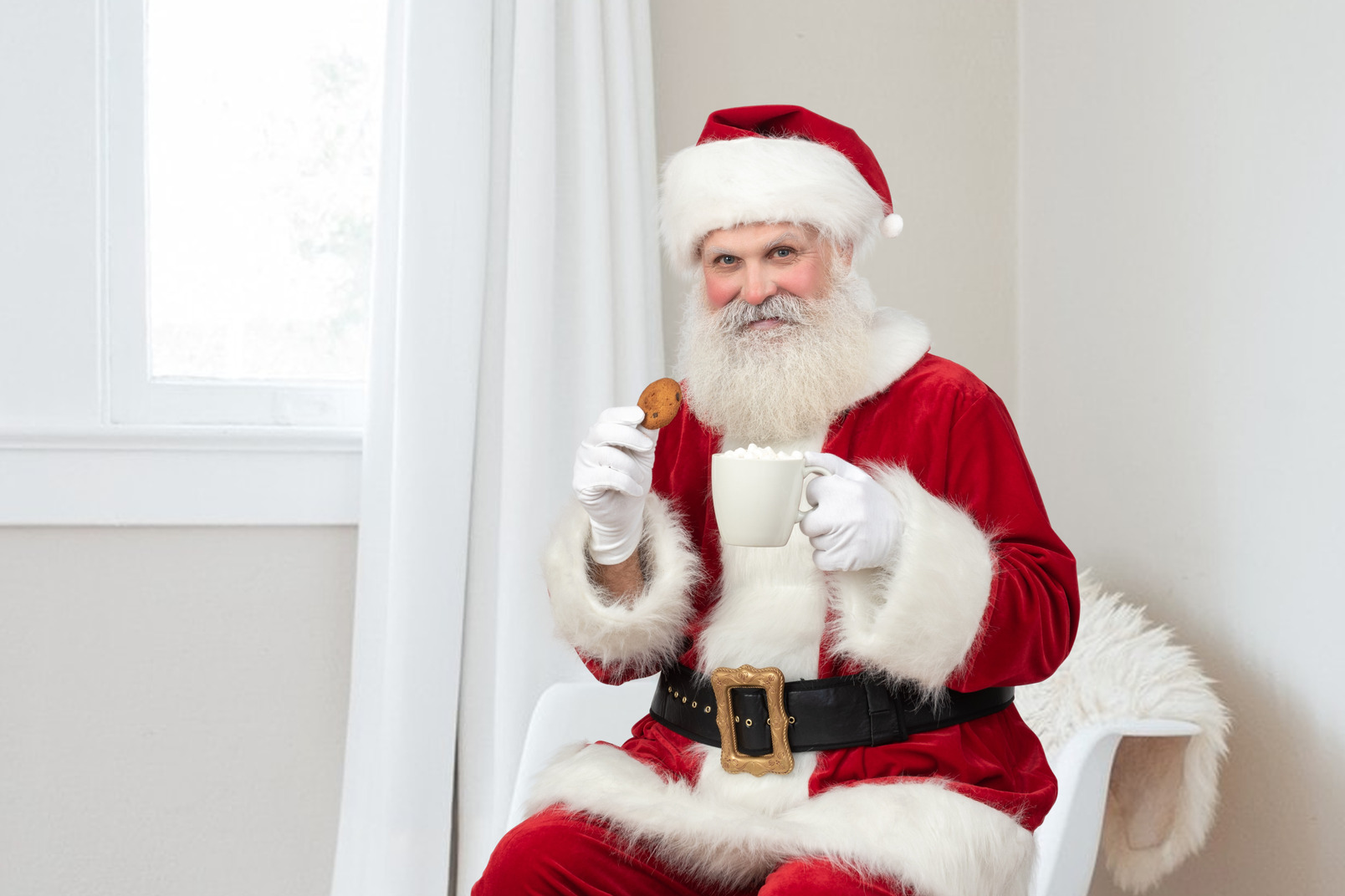 Santa claus on a coffee break