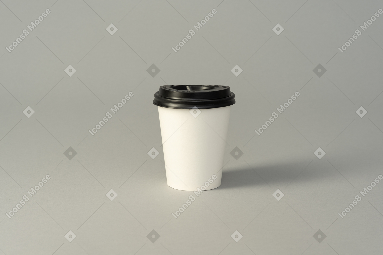 ふた付きの温かい飲み物のためのプラスチック製のコップ