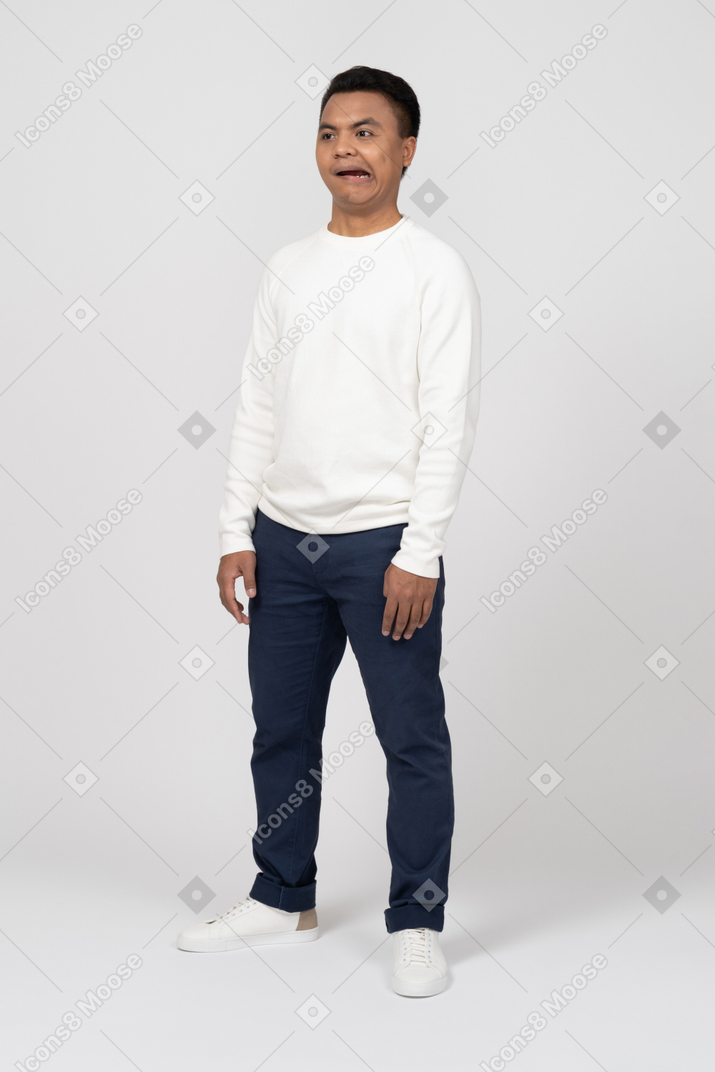 Man in casual clothes standing