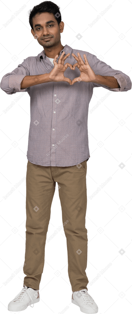 Man in casual clothes standing