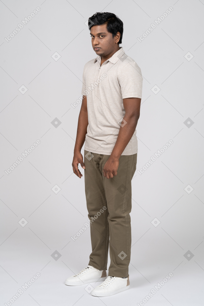 Man in casual clothes standing