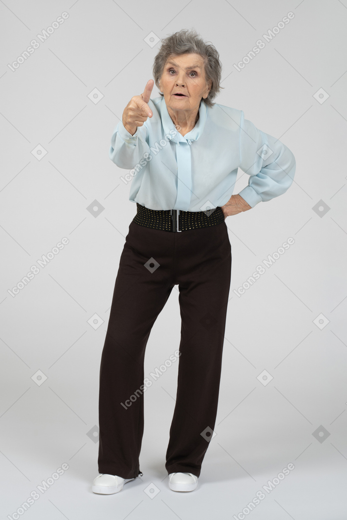 Old lady pointing
