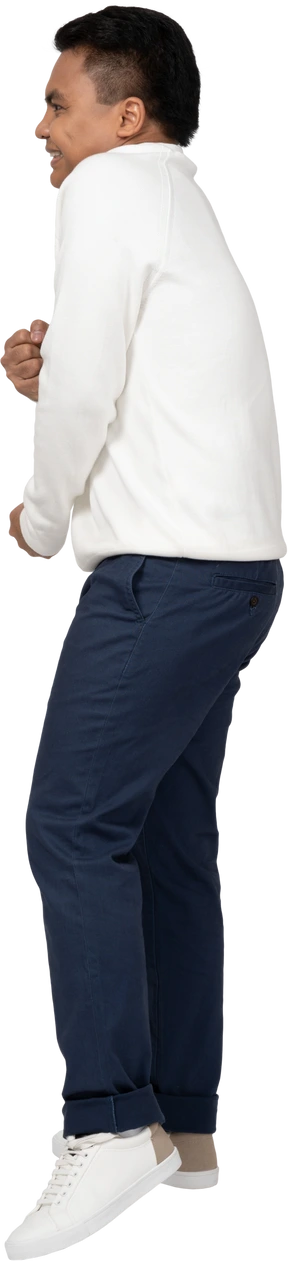 Man in casual clothes standing