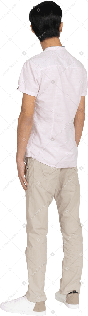 Man in casual clothes standing