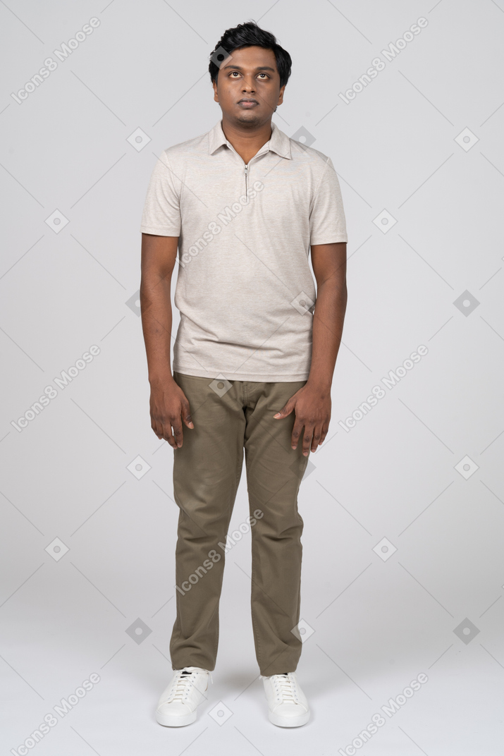 Man in casual clothes standing