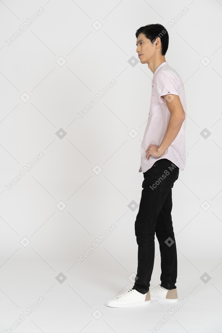 Man in casual clothes standing