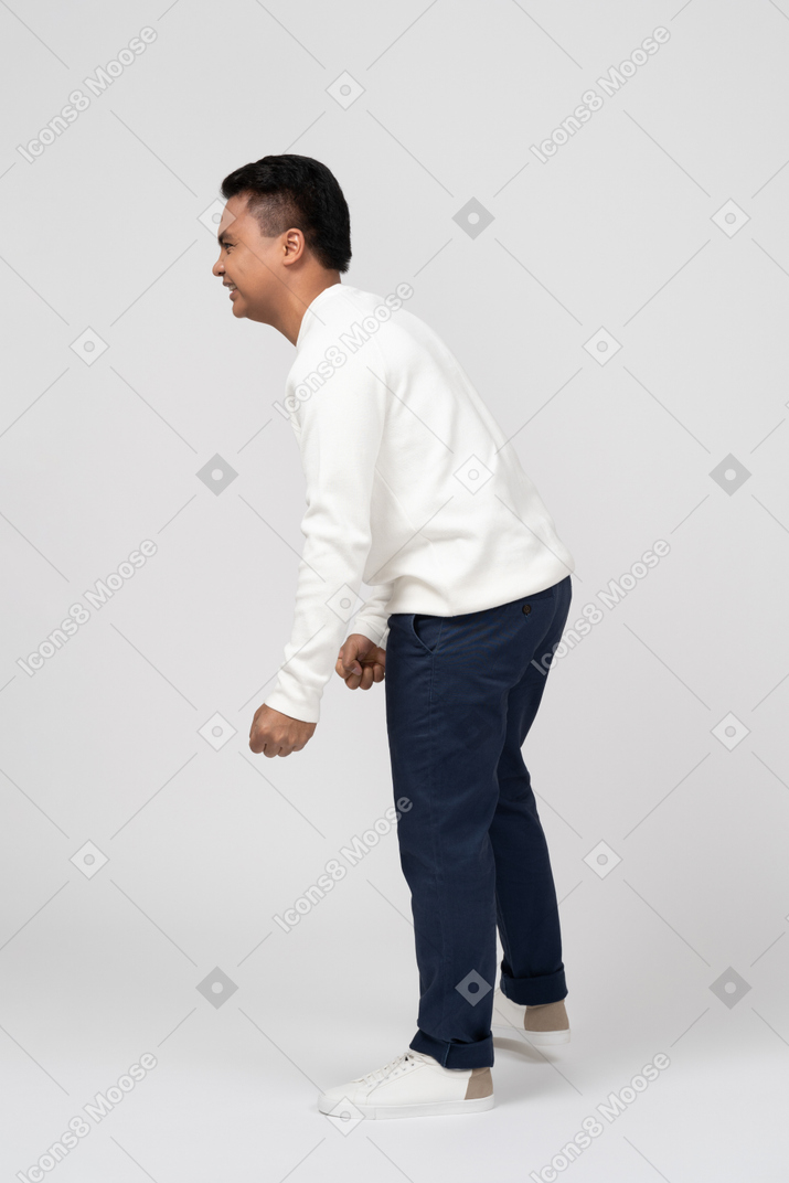 Man in casual clothes standing