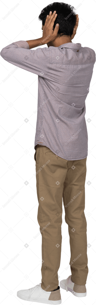 Man in casual clothes standing