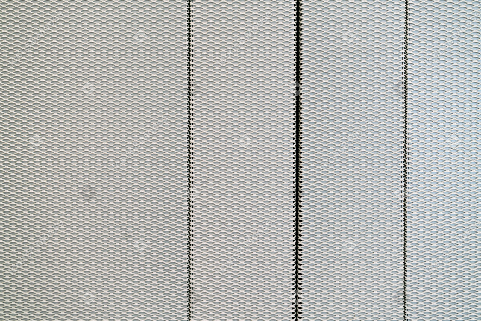 흰색 메쉬가 있는 회색 표면