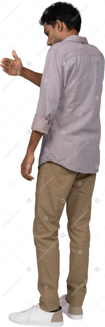 Man in casual clothes standing