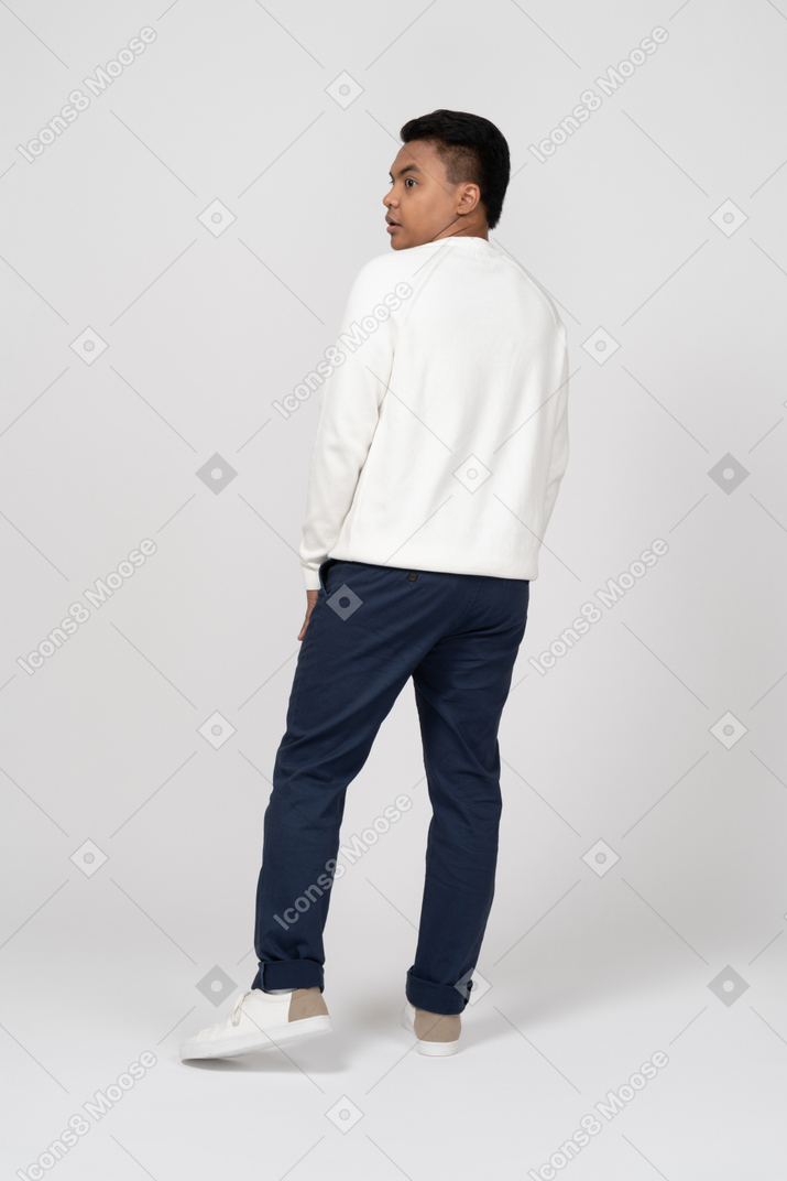 Man in casual clothes standing