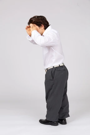 Man showing binocular gesture
