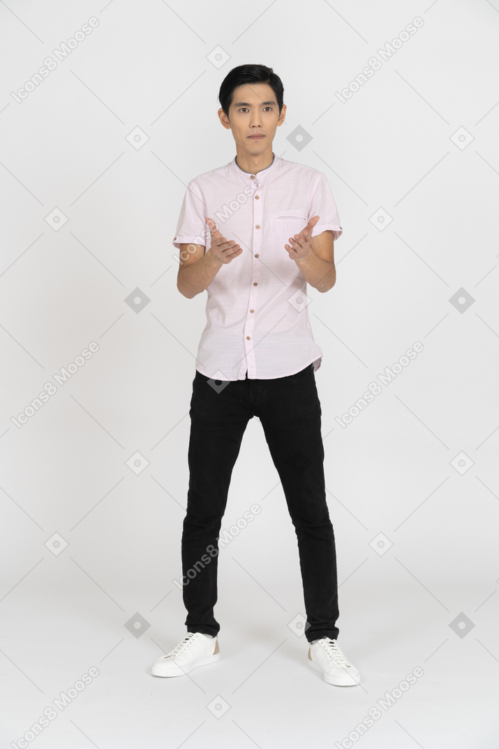 Man in casual clothes standing