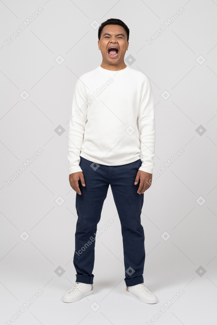 Man in casual clothes standing