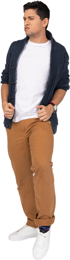 Man in casual clothes standing