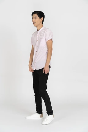 Man in casual clothes standing