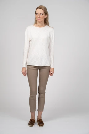 Woman in casual clothes standing