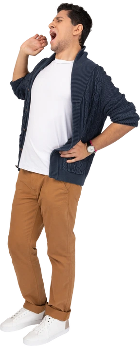 Uomo in abiti casual in piedi