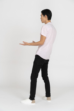 Man in casual clothes standing